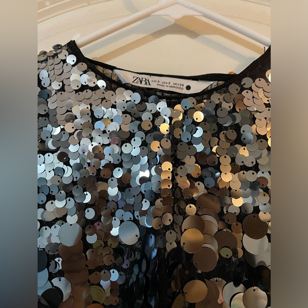 Zara Top - Picture 2 of 4